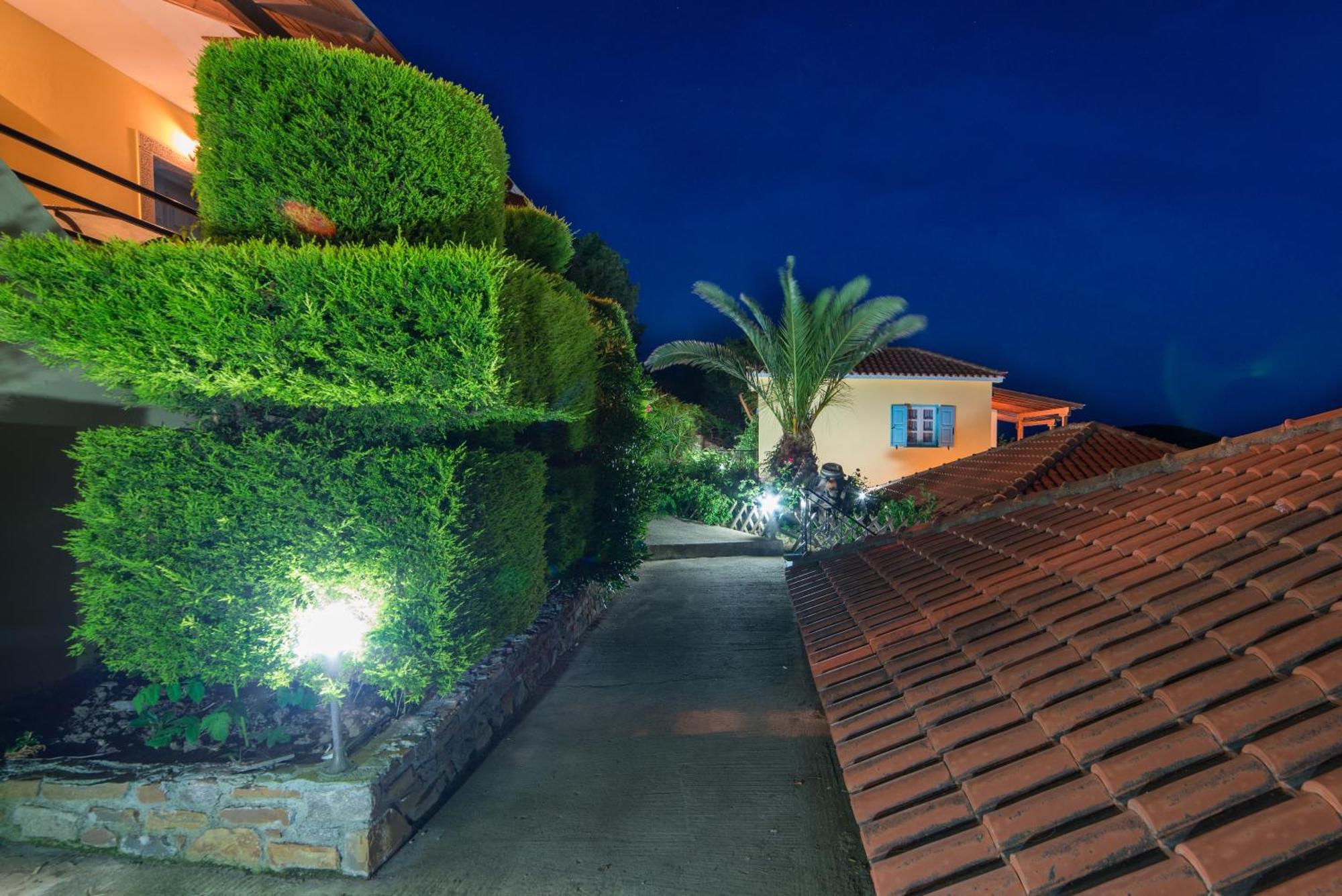Hotel Dina - Ξενοδοχείο Ντινα Plati  Esterno foto