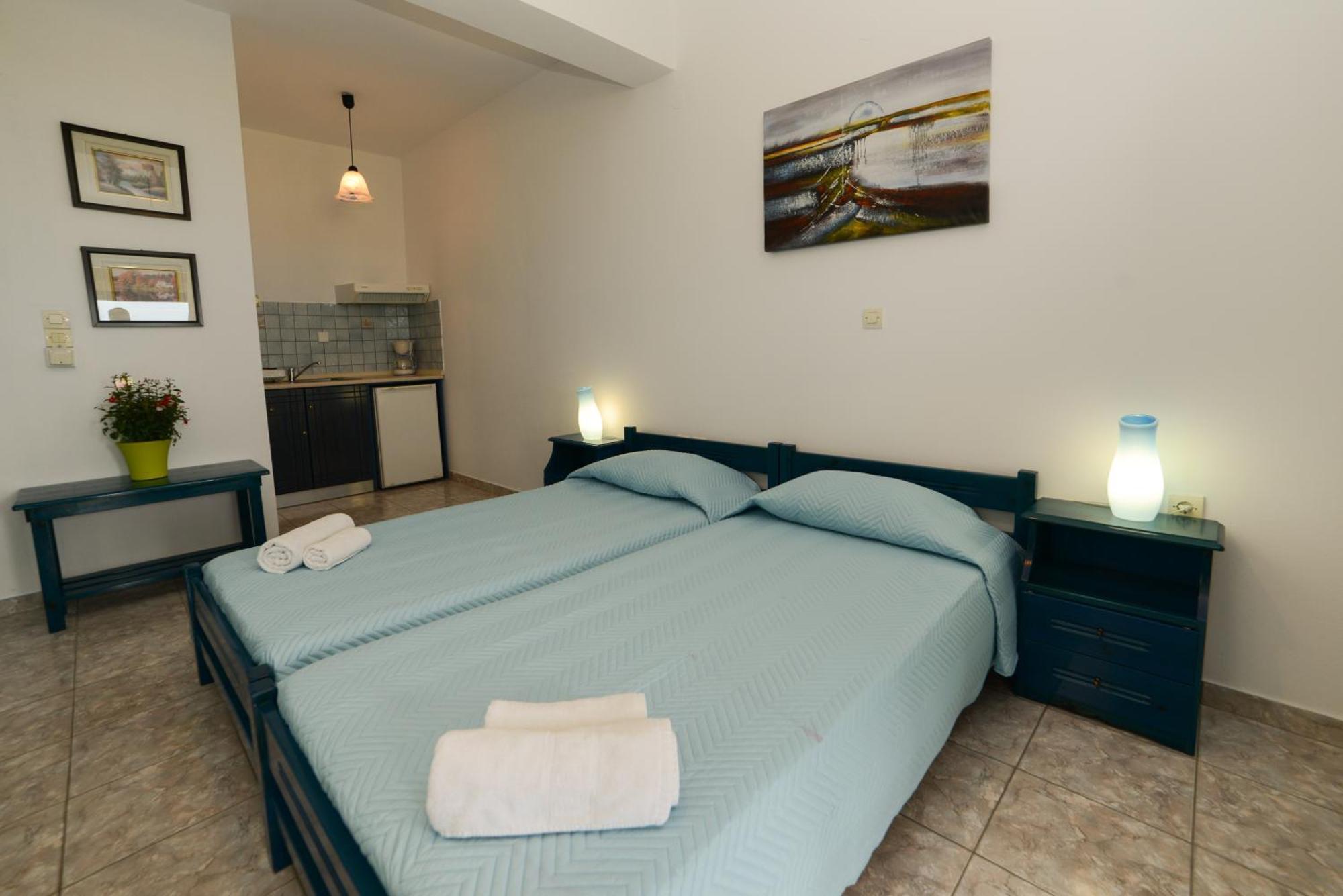 Hotel Dina - Ξενοδοχείο Ντινα Plati  Camera foto