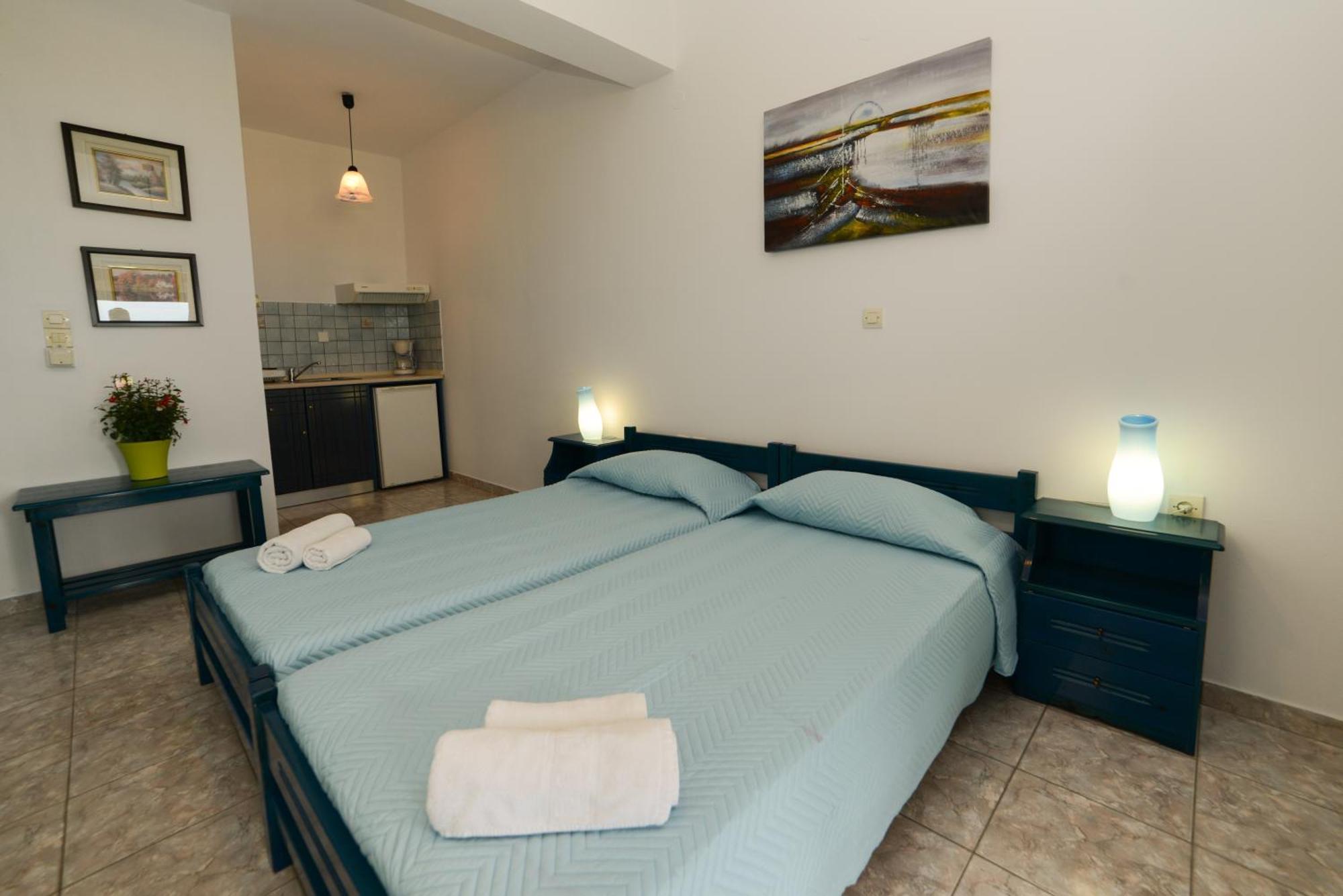 Hotel Dina - Ξενοδοχείο Ντινα Plati  Camera foto